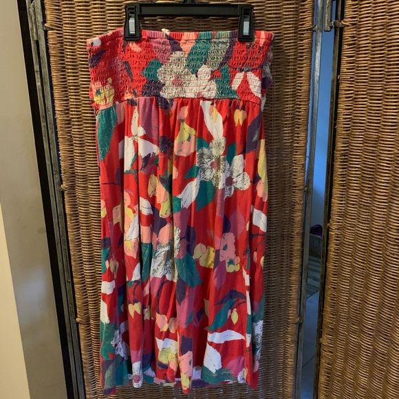 Roxy Sundress coverup and matching flip flops - Picture 4 of 6